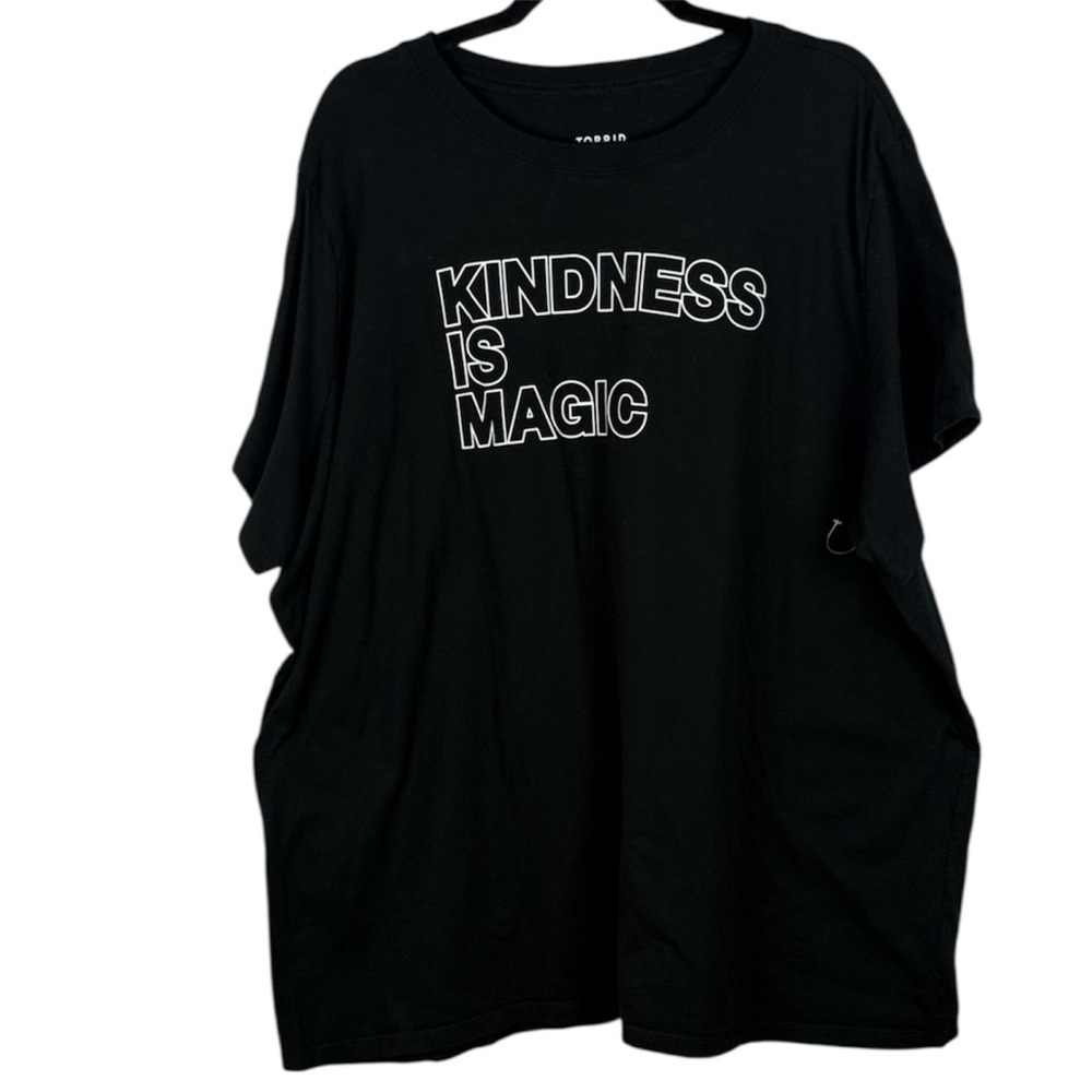 Torrid Cotton "Kindness Is Magic" Graphic Tee - Classic Fit Size 4 (4X) Black